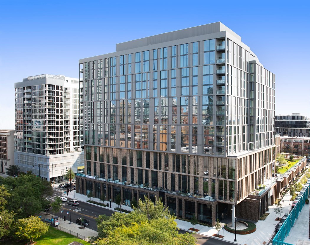 Building Photo - 850 W Madison St