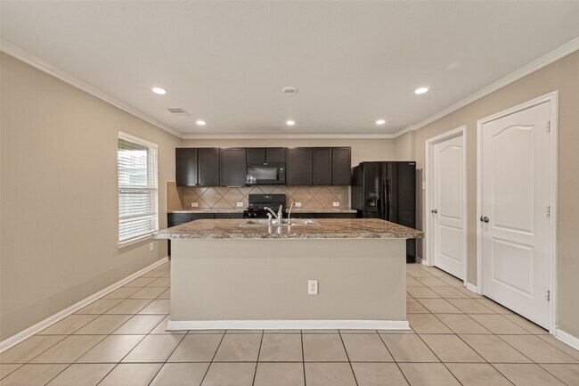 Building Photo - 18814 Bailey Oaks Ln