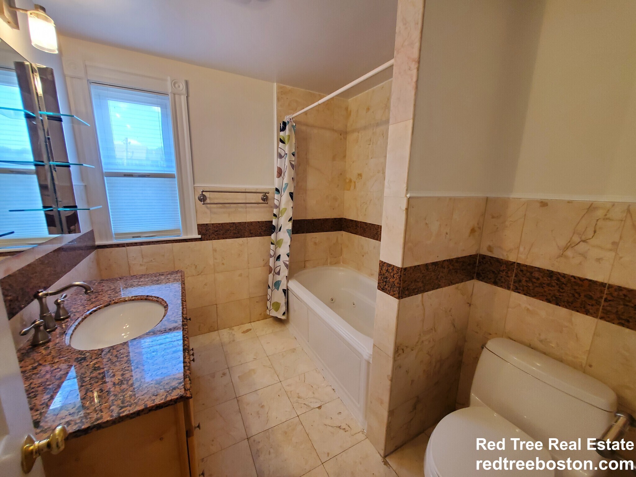 Building Photo - 8 White Ave