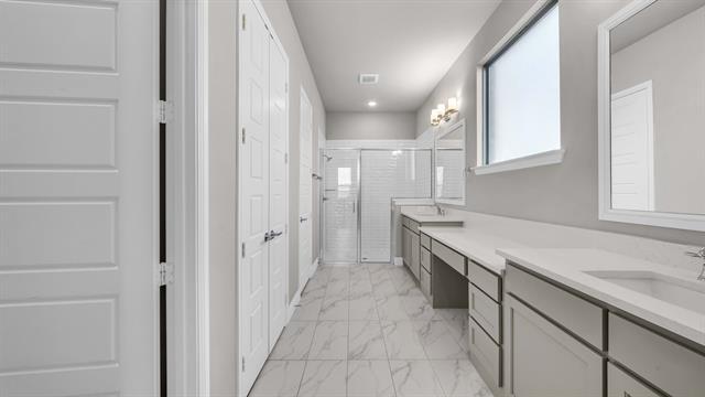 Building Photo - 11706 Mikaela Dr