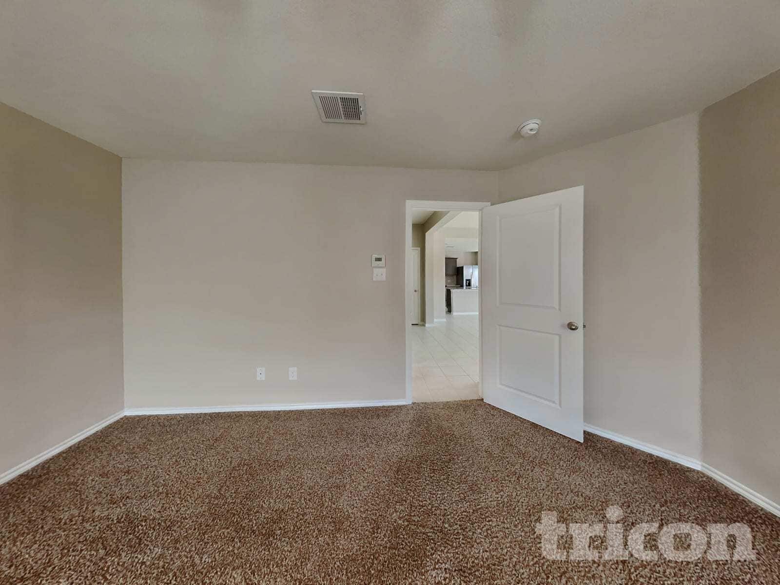 Building Photo - 1709 Princeton Ave