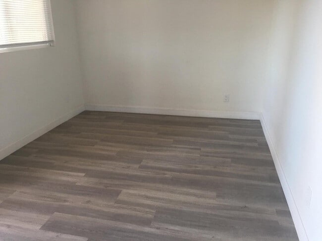 Building Photo - 24430 S Cooper Rd