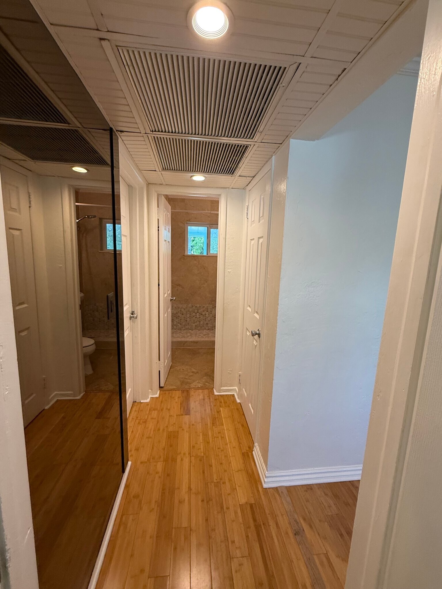 Building Photo - 1413 SW 23rd Ave