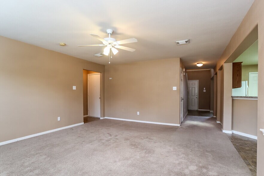 Building Photo - 9702 Winter Bloom Ln