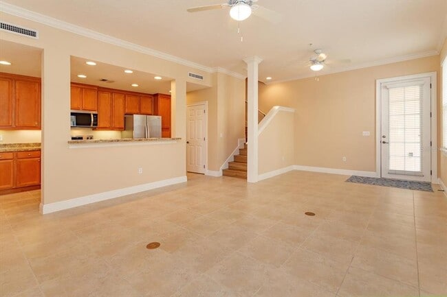 Building Photo - 1460 Lake Baldwin Ln