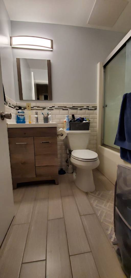 Building Photo - 468 E 141st St