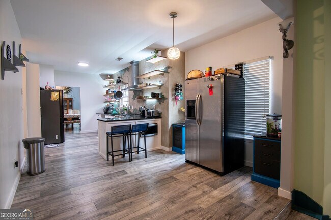 Building Photo - 1582 Ewing Farm Dr