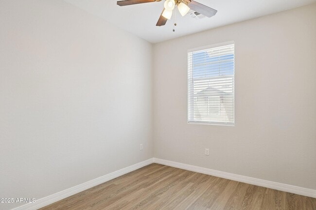 Building Photo - 2498 W Cripple Creek Dr