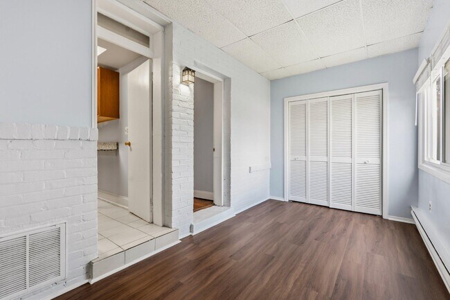 Building Photo - 5324 4th St NW