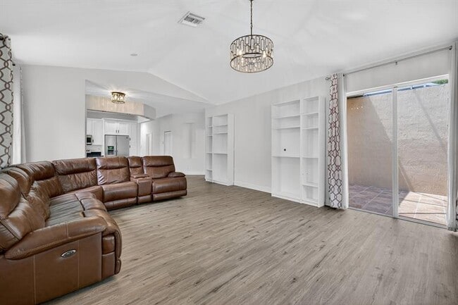 Building Photo - 5711 NW 125th Ave