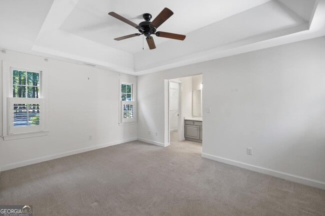Building Photo - 1410 Club Dr