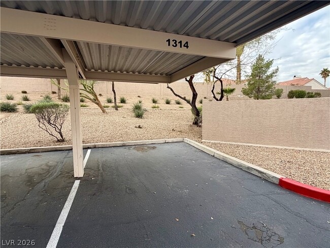 Building Photo - 75 N Valle Verde Dr