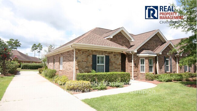 Building Photo - Immaculate 3 BD/2 BA Townhome in the Ashwo...