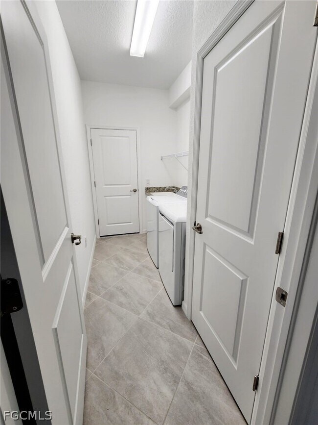 Building Photo - 14612 Carva Ln