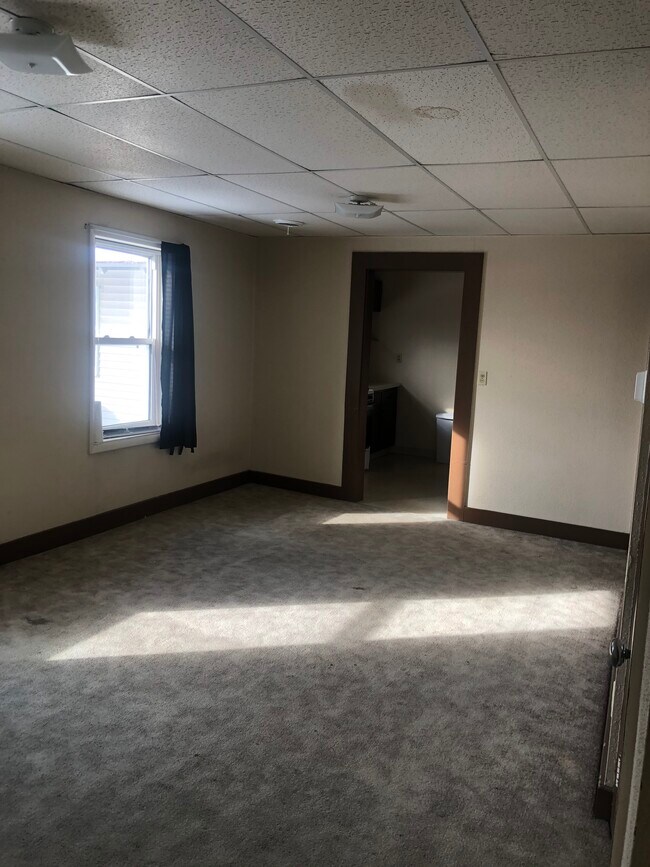 1226 Brady St 1226 Brady St Davenport IA 52803 Apartment Finder