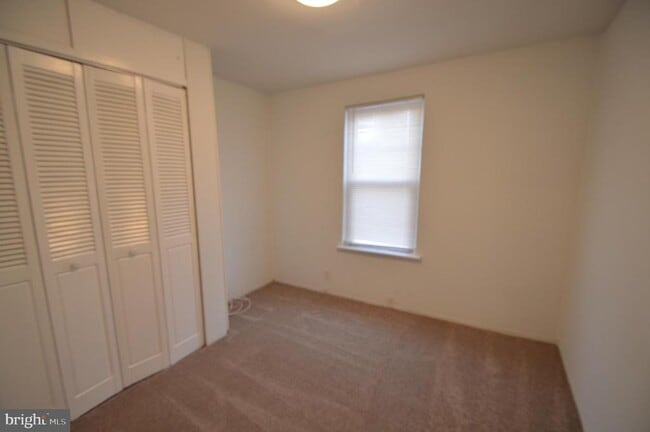 Building Photo - 2509 S Alder St