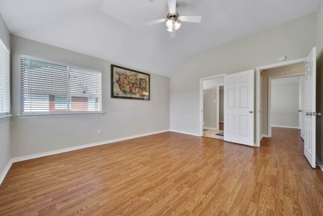 Building Photo - 3206 Summer Bay Dr