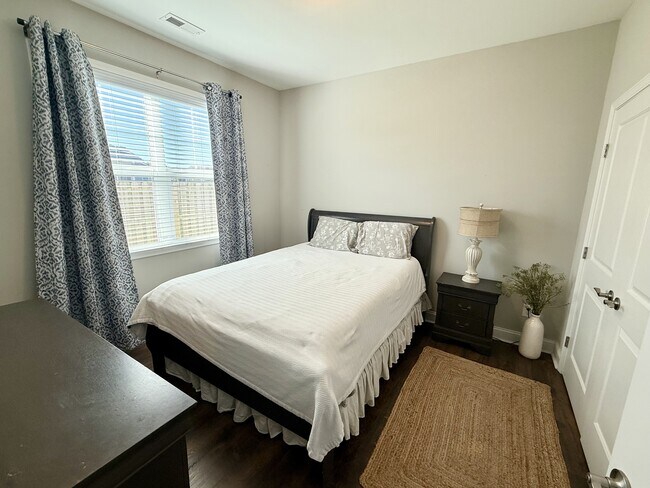 Building Photo - 1265 Big Field Dr.