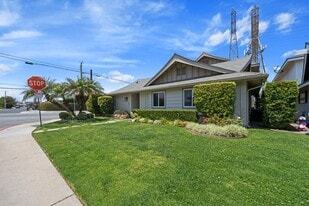 Building Photo - 3953 W 178th St