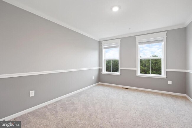 Building Photo - 4615 Crossing Ct