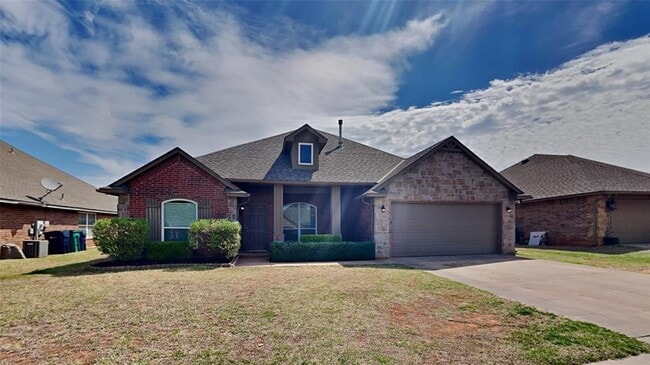 Building Photo - 16208 Romeo Dr