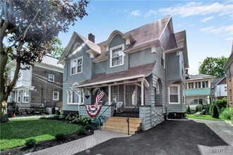 Building Photo - 623 Buffalo Ave