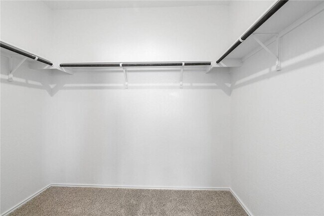 Building Photo - 245 Salt Springs Rd