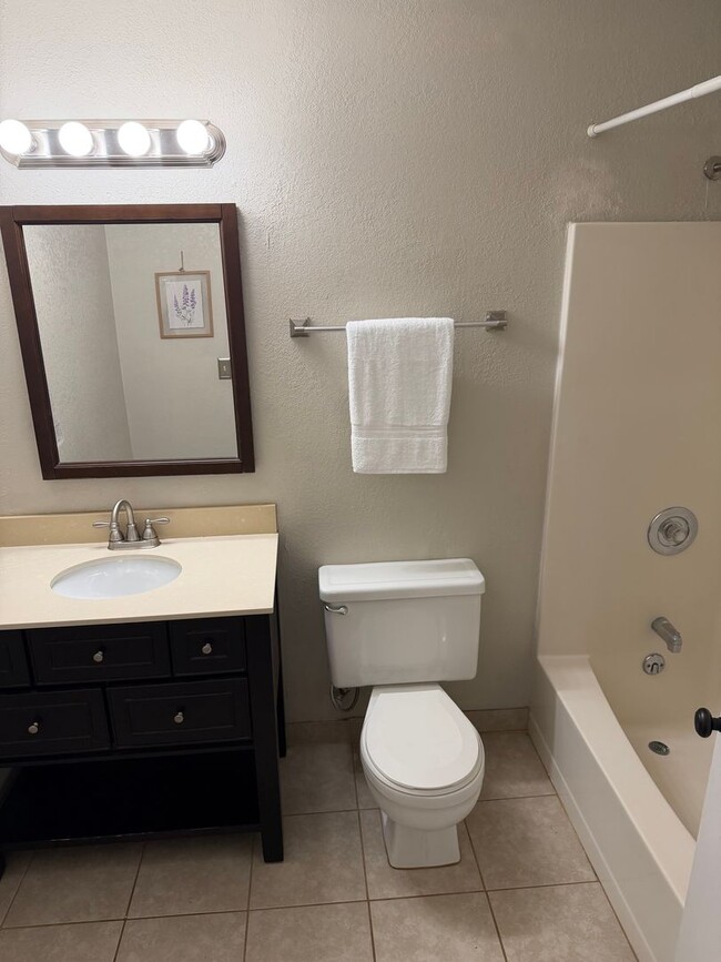 Building Photo - Pioneer Home