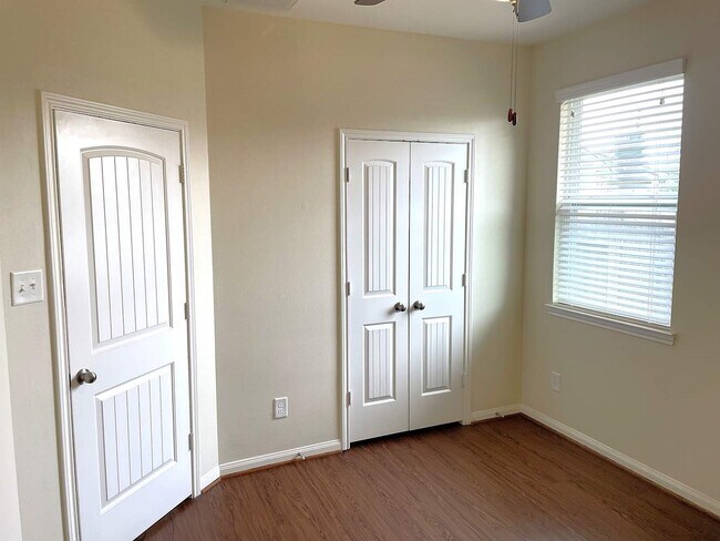 Building Photo - 30607 Gardenia Trace Dr