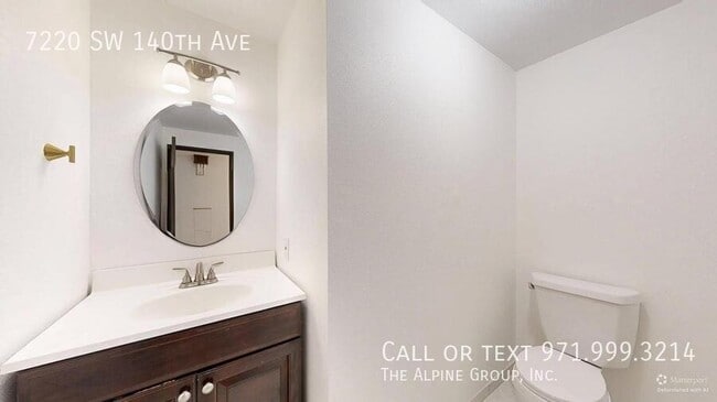 Building Photo - 7220 SW 140th Ave
