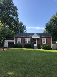 Building Photo - 11 St James Ct