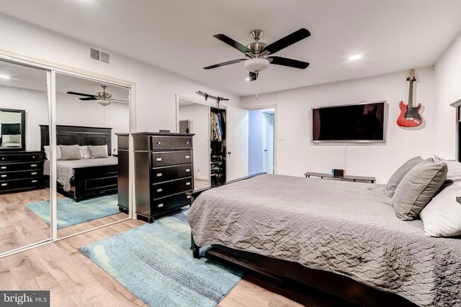 Building Photo - 6012 Westchester Dr