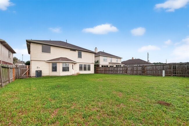 Building Photo - 16111 Soaring Eagle Dr