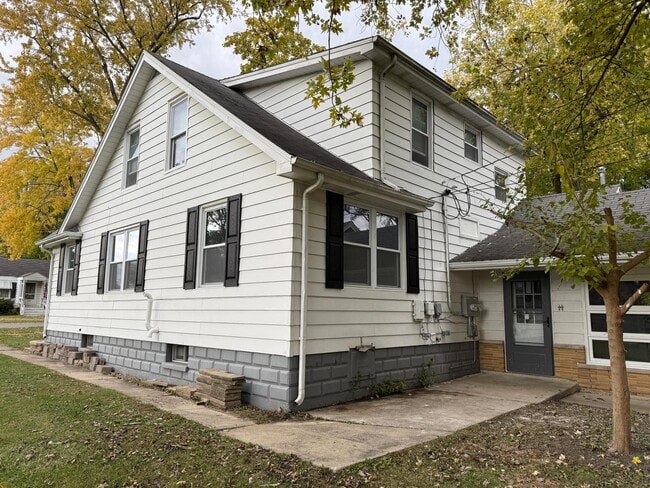 Building Photo - 3141 Green St