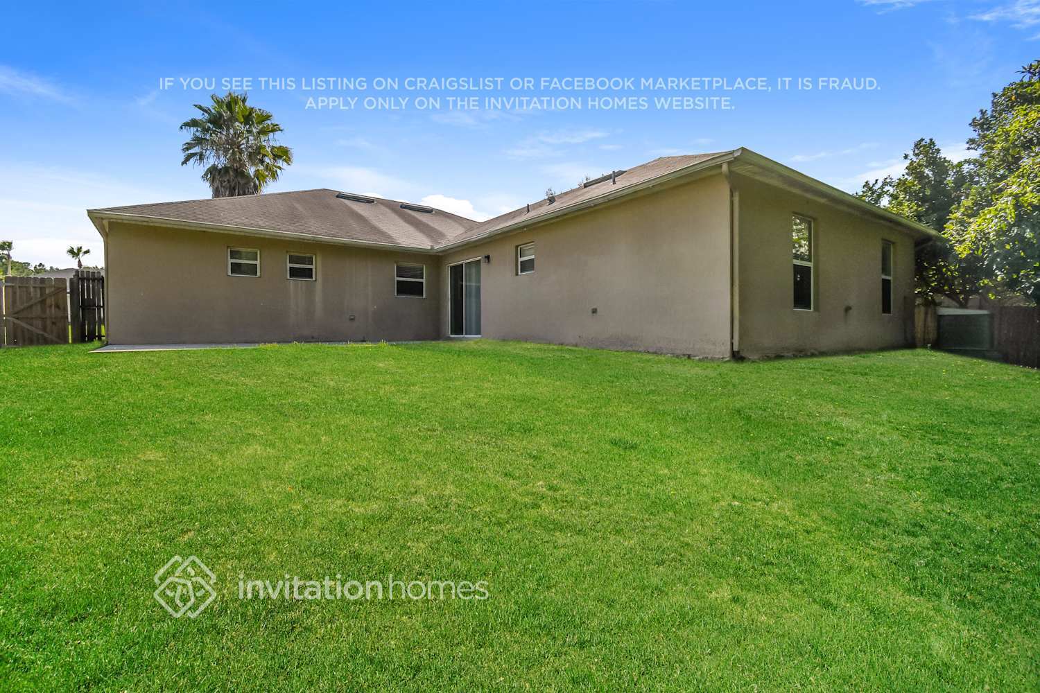 Building Photo - 4024 Half Moon Cir