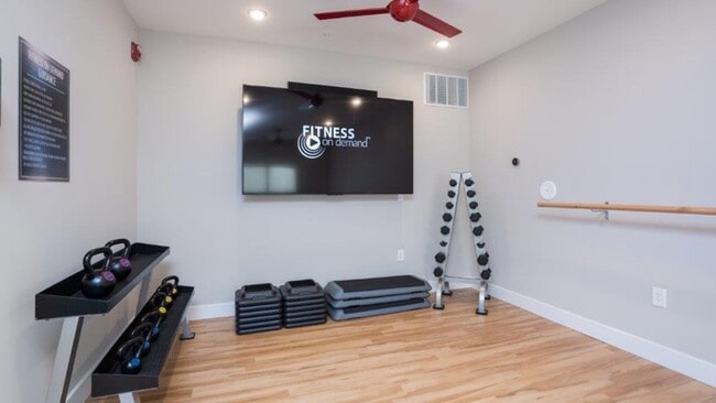 Building Photo - 10362 Old Olive Street Rd