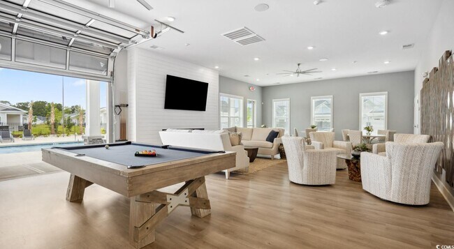 Building Photo - 31 Quaker Rdg Dr