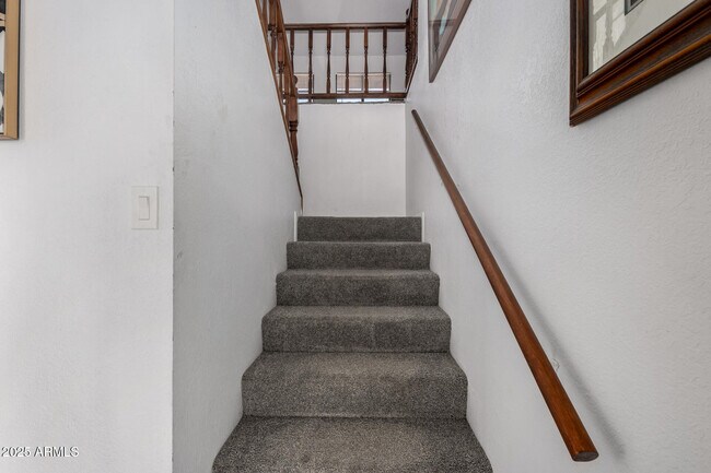 Building Photo - 15604 E Mustang Dr