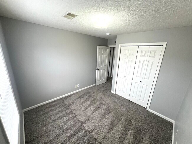 Building Photo - 1318 Whetstone Ct