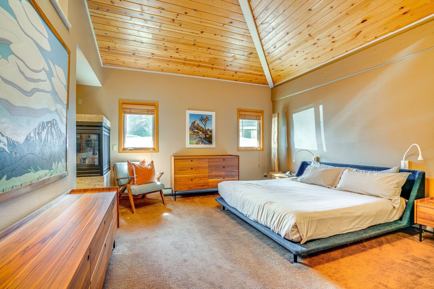 Building Photo - 225 Aspen Dr