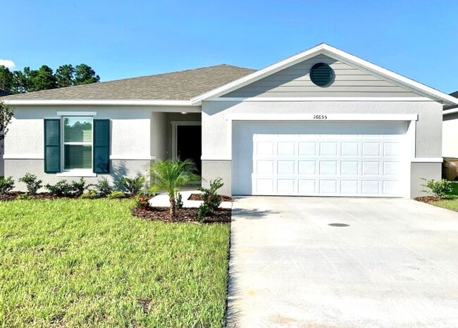 Primary Photo - Beautiful 4 Bed 2 Bath Charmer For Rent!