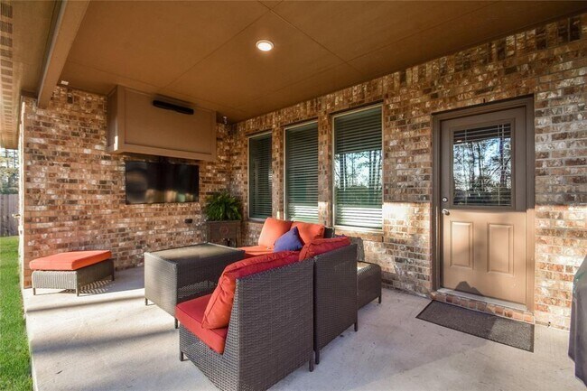 Building Photo - 18119 Humber River Ln