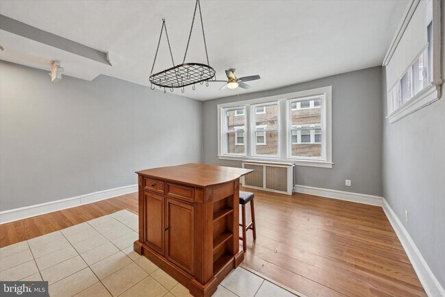 Building Photo - 5235 Wissahickon Ave