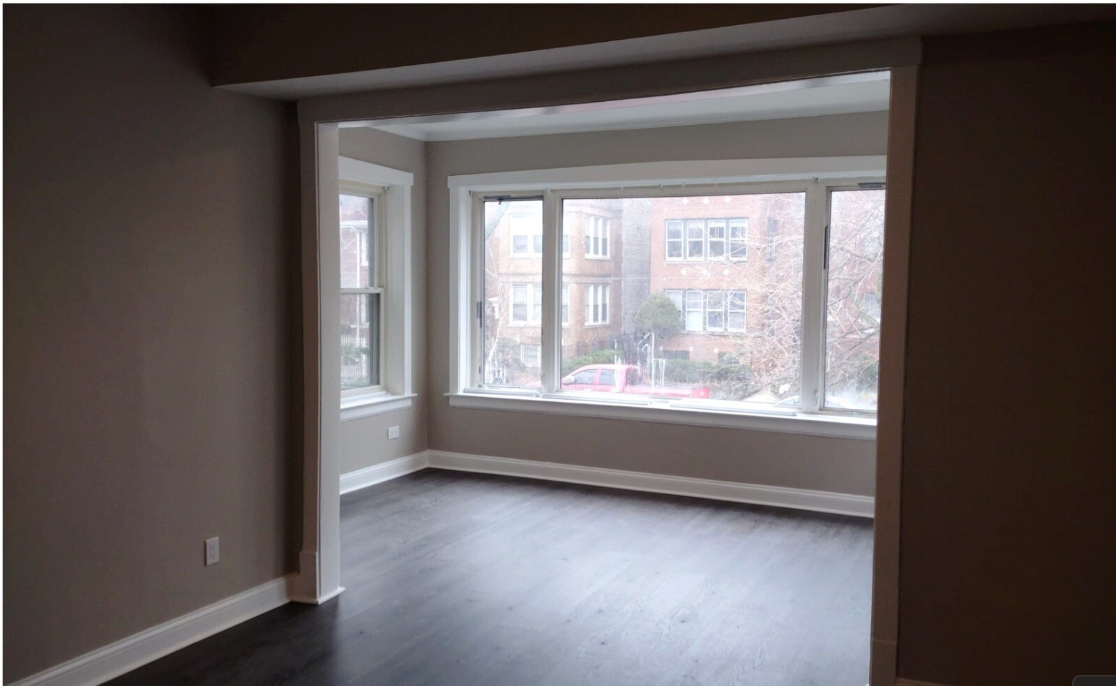 Building Photo - 1737 W Wallen Ave