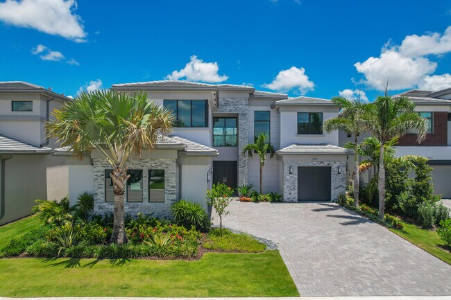 Building Photo - 9451 Riverside Pk Dr