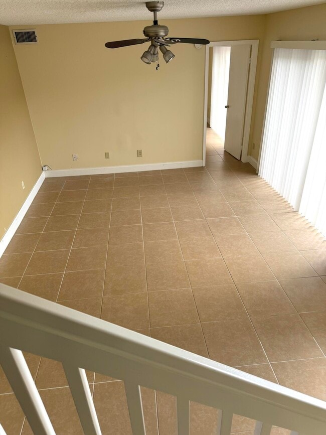 Building Photo - 8461 Boca Rio Dr