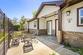 Building Photo - 7101 Foster St