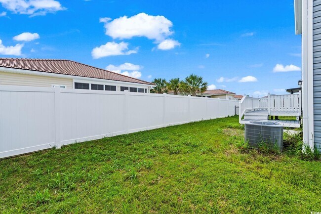 Building Photo - 336 Hidden Cove Dr