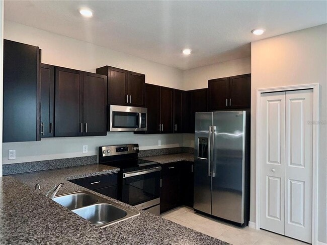 Building Photo - 3616 Bellmeade Ct