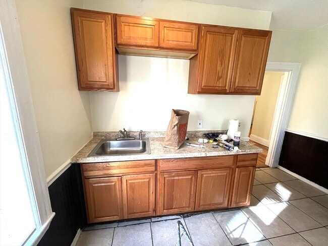 Building Photo - 15 Wentworth St